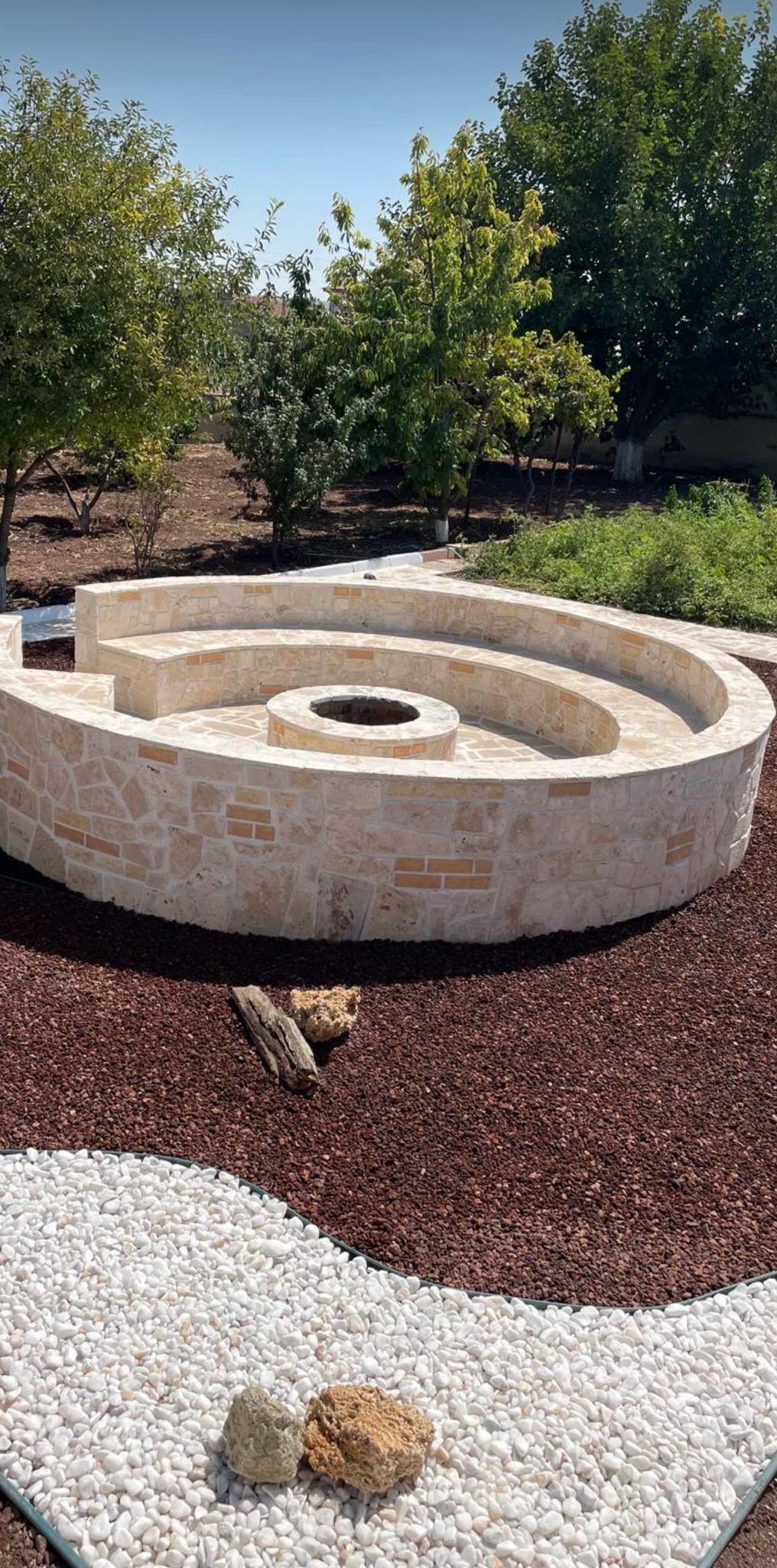 TANBURLU TRAVERTEN OTURMA GURUBU